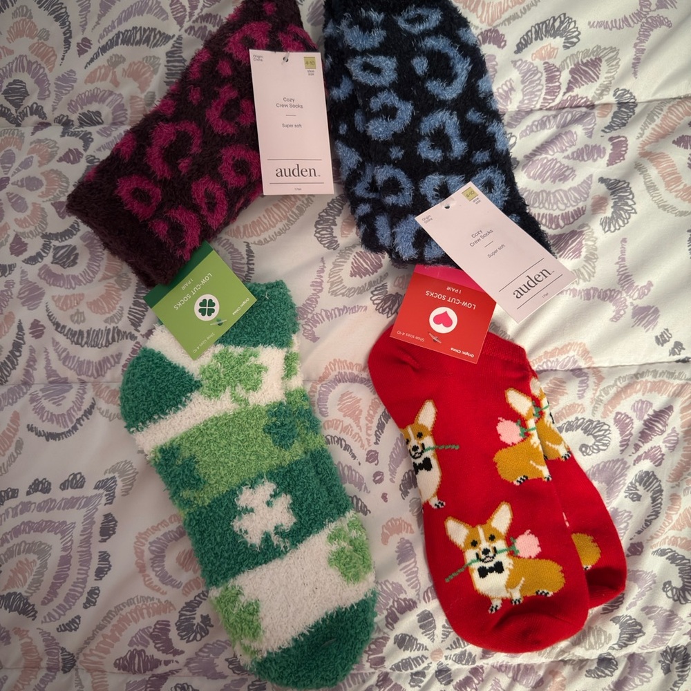 Auden Cozy Socks Set - Pink, Blue, Green, Red